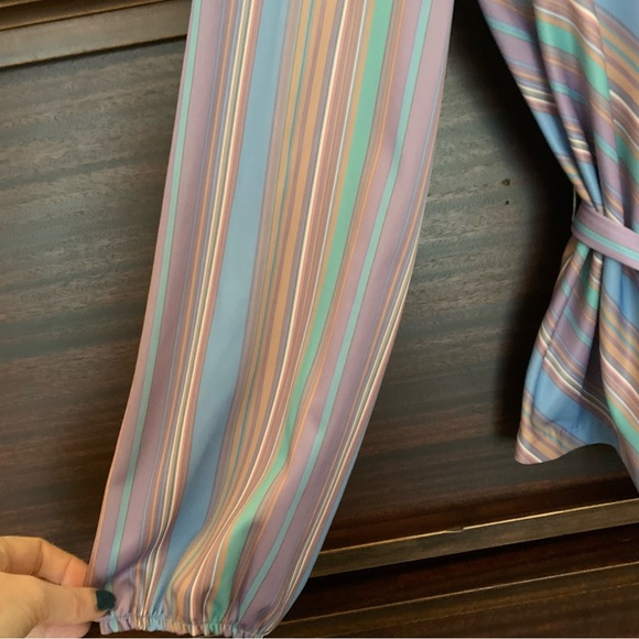 Vintage 70's Pastel Striped Women's Blouse, Size Medium - Picture 5 of 10
